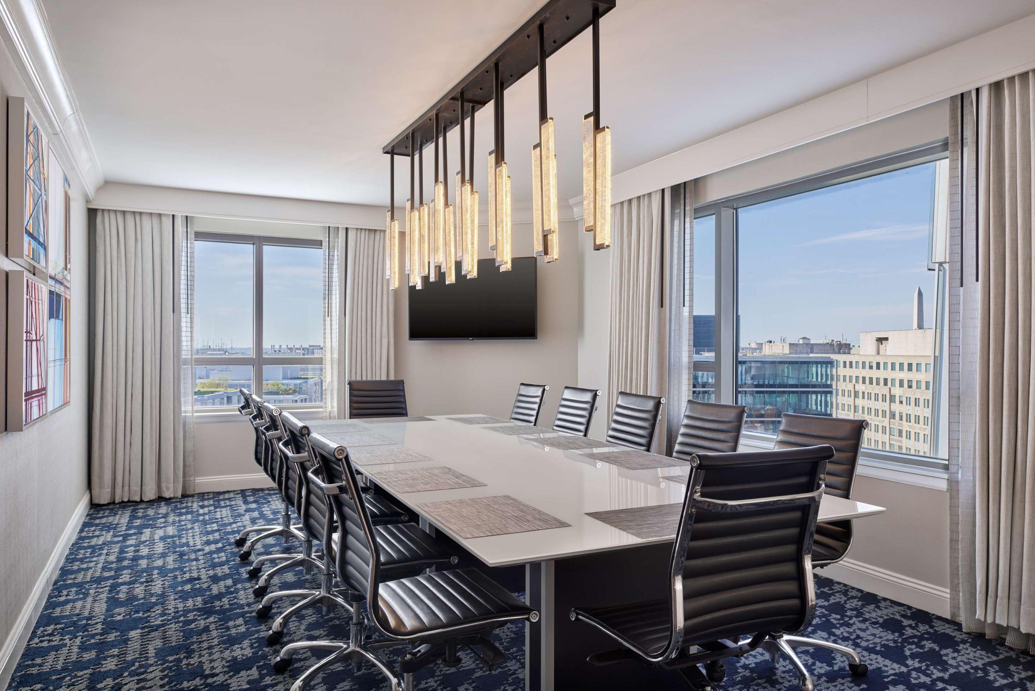 Embassy By Hilton Dc Convention Center 3* Washington