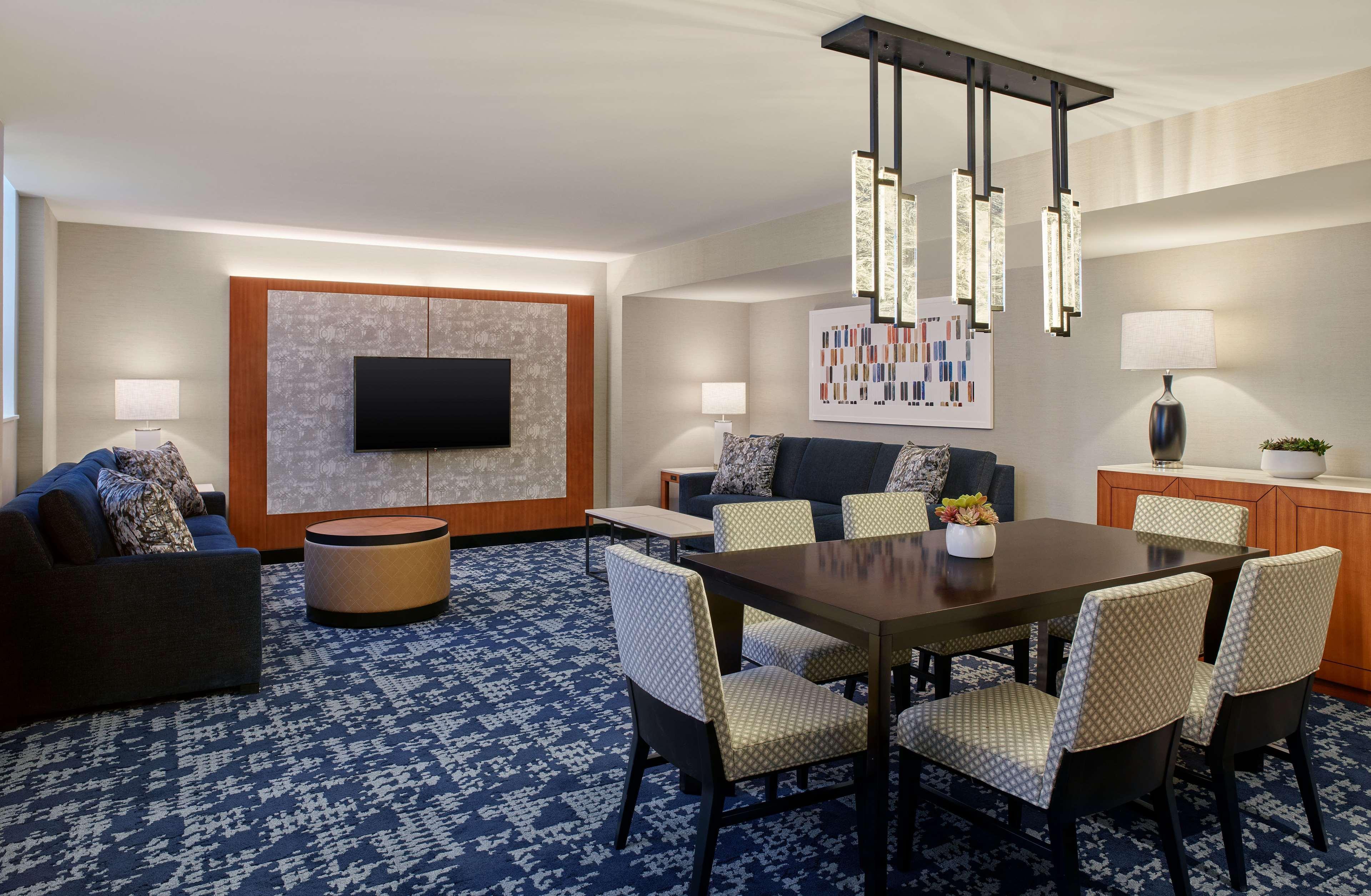 Embassy By Hilton Dc Convention Center Hotel